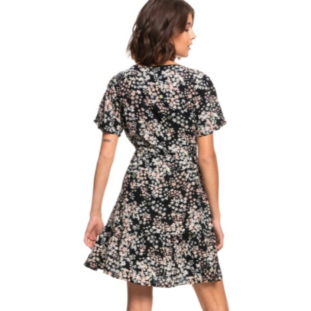 NWT Roxy Flower Dress Size Small Black Pink Cinch ERJWD03675 MSRP $75